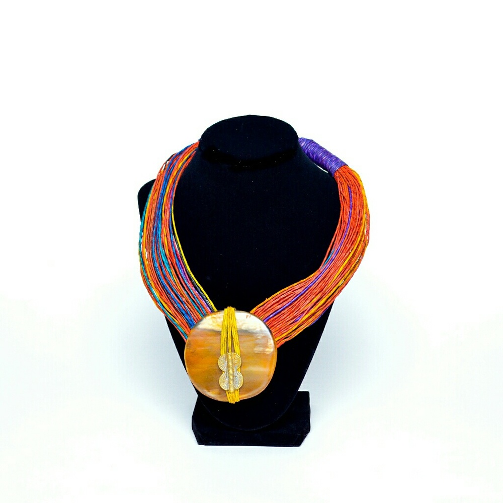 LEATHER NECKLACE SET W/ PENDANT